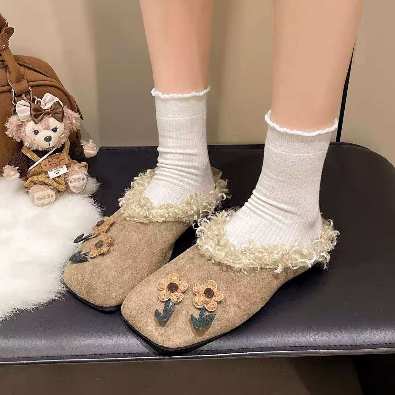 Pantoufles plates en peluche p - Women'S Shoes Hands Free avis et prix